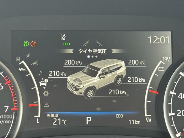 TOYOTA LAND CRUISER ZX