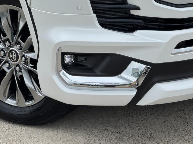 TOYOTA LAND CRUISER ZX