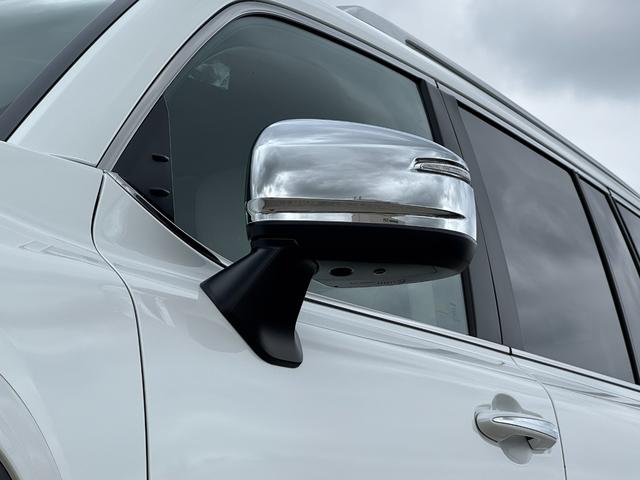 TOYOTA LAND CRUISER ZX