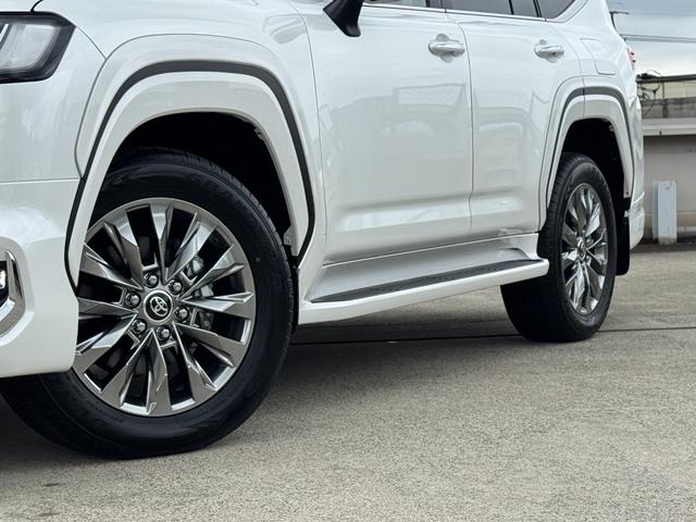 TOYOTA LAND CRUISER ZX