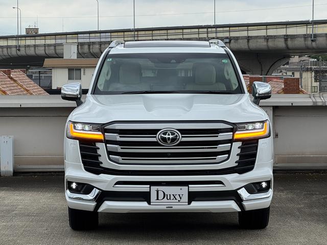 TOYOTA LAND CRUISER ZX