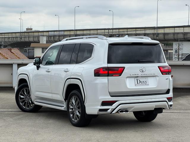 TOYOTA LAND CRUISER ZX