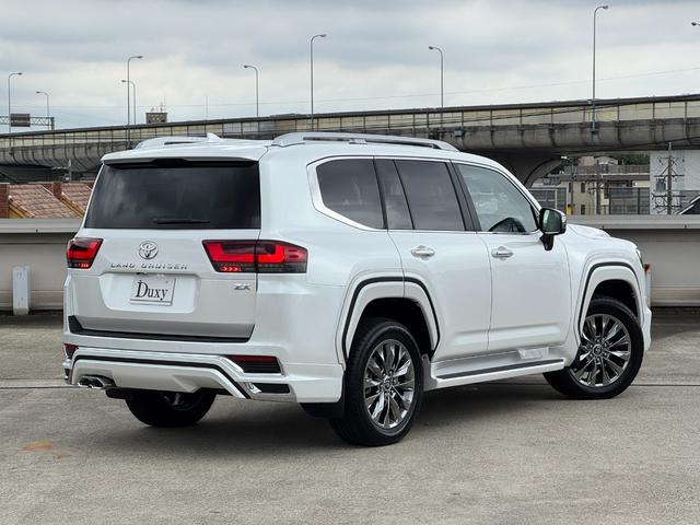 TOYOTA LAND CRUISER ZX