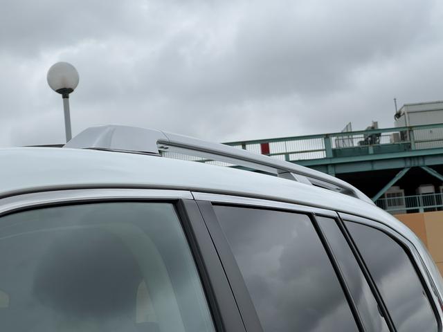 TOYOTA LAND CRUISER ZX