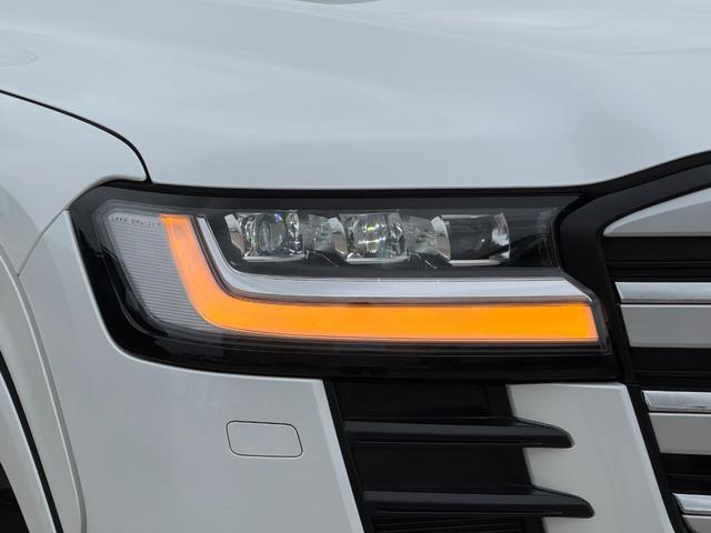 TOYOTA LAND CRUISER ZX