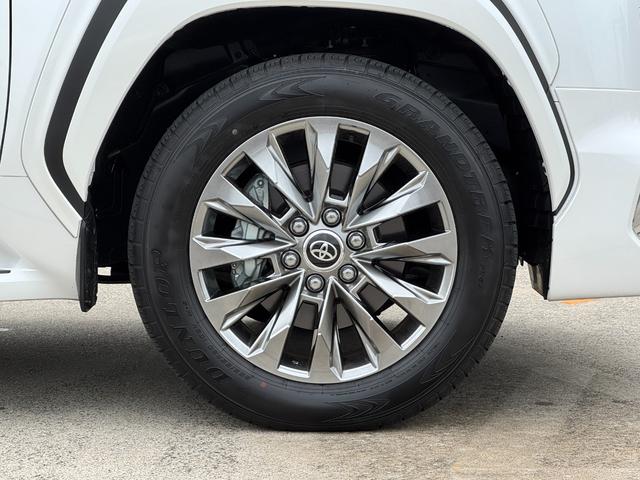 TOYOTA LAND CRUISER ZX