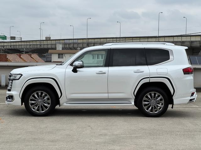 TOYOTA LAND CRUISER ZX