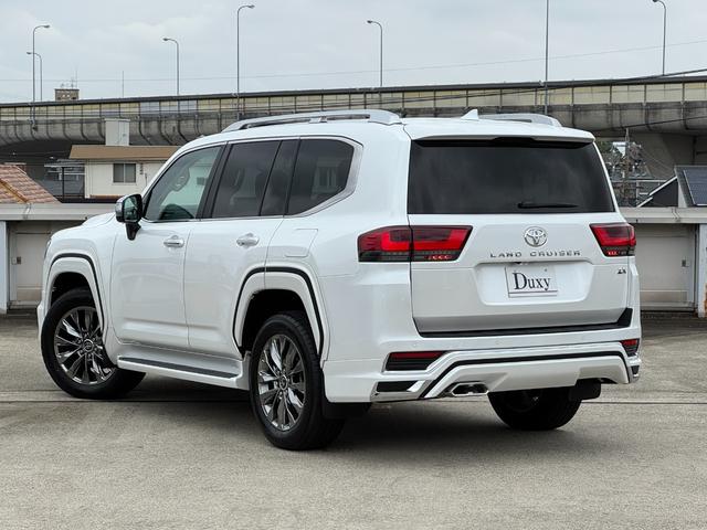 TOYOTA LAND CRUISER ZX