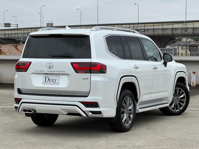 TOYOTA LAND CRUISER ZX