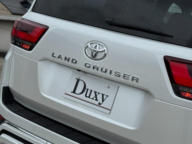 TOYOTA LAND CRUISER ZX