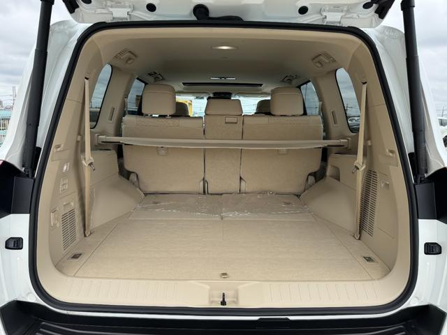 TOYOTA LAND CRUISER ZX