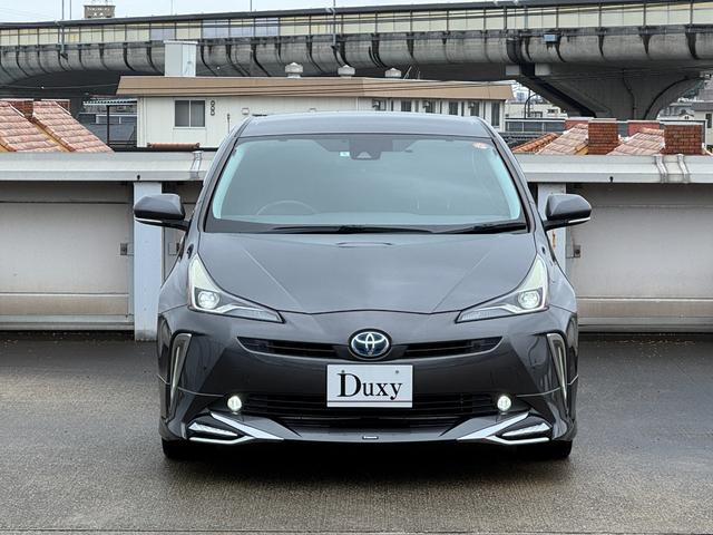 TOYOTA PRIUS S TOURING SELECTION