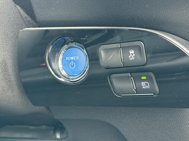 TOYOTA PRIUS S TOURING SELECTION