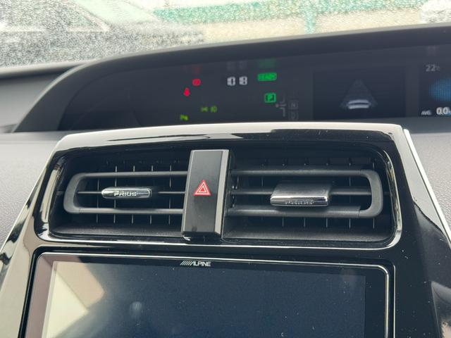 TOYOTA PRIUS S TOURING SELECTION