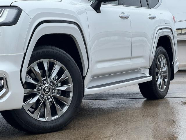 TOYOTA LAND CRUISER ZX