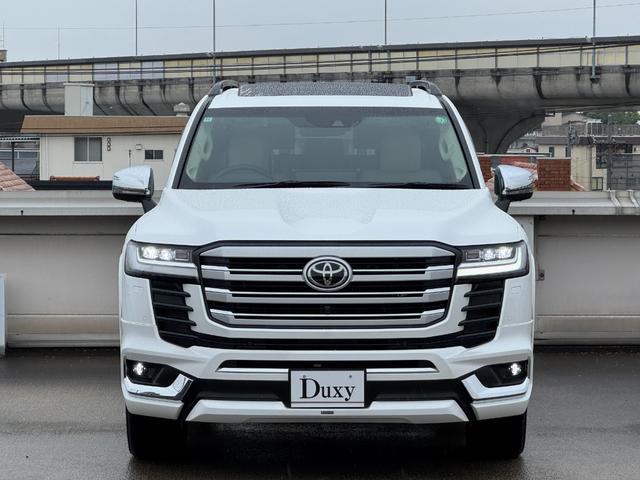 TOYOTA LAND CRUISER ZX