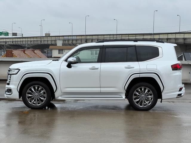 TOYOTA LAND CRUISER ZX