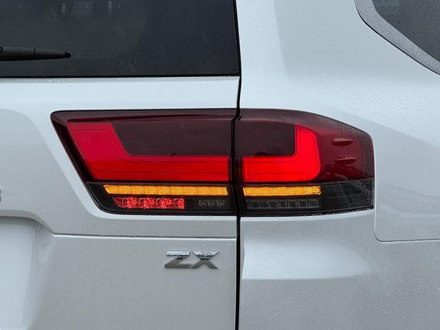 TOYOTA LAND CRUISER ZX