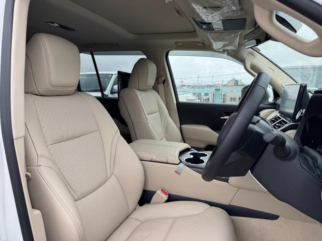 TOYOTA LAND CRUISER ZX