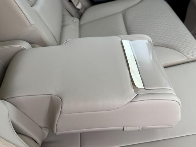 TOYOTA LAND CRUISER ZX