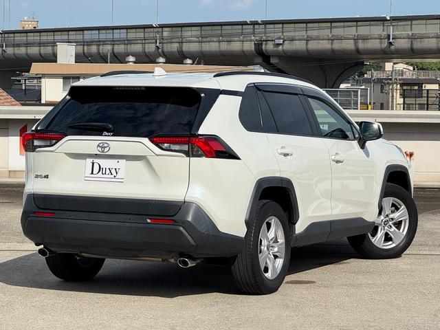 ＲＡＶ４ Ｘ　ＡＬＰＡＩＮナビ　フルセグＴＶ　バックカメラ　レーダクルーズコントロール　ＬＥＤルームランプ　ドライブレコーダー　イエローフォグ　純正１７インチアルミ　トヨタセーフティセンス　マルチインフォメーション（15枚目）