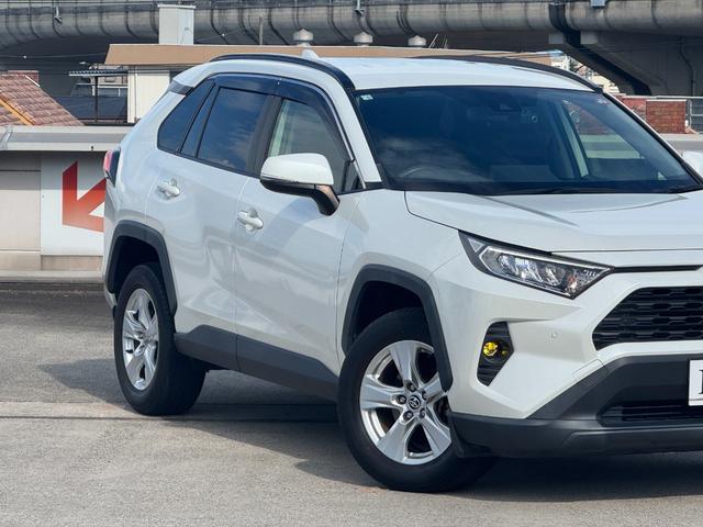 ＲＡＶ４ Ｘ　ＡＬＰＡＩＮナビ　フルセグＴＶ　バックカメラ　レーダクルーズコントロール　ＬＥＤルームランプ　ドライブレコーダー　イエローフォグ　純正１７インチアルミ　トヨタセーフティセンス　マルチインフォメーション（17枚目）