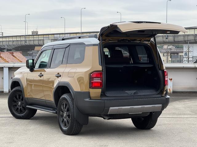 ランドクルーザー250 ZXファーストエディション メーカーJBLナビ フルセグ サンルーフ トヨタチームメイト 丸目LEDヘッドランプ デジタルインナーミラー ブラックルーフレール クルーズコントロール パノラミックビューモニター ブラインドスポット(28枚目)