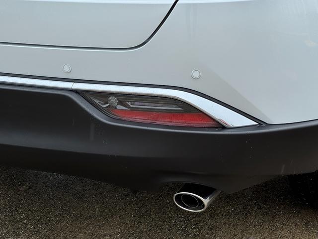 ハリアーハイブリッド Ｚ　レザーパッケージ　全周囲カメラ　１２．３型ＪＢＬナビ　デジタルミラー　ブラインドスポットモニター　パワーバックドア　アクセサリーコンセント　レーダークルーズコントロール　ＥＴＣ２．０　ヘッドアップディスプレイ　ドラレコ（33枚目）