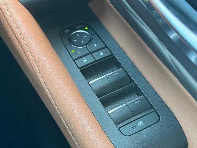 ヴェルファイアハイブリッド エグゼクティブラウンジ 茶内装 GRフルエアロ 左右独立ムーンルーフ デジタルインナーミラー 純正14型JBLサウンドDA リアエンターテイメント パノラミックビューモニター ブラインドスポットモニタ ETC2.0 HDMI(58枚目)