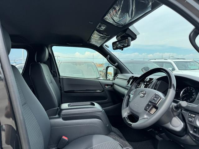 TOYOTA HIACE VAN LONG SUPER GL DARK PRIME S