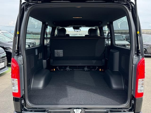 TOYOTA HIACE VAN LONG SUPER GL DARK PRIME S