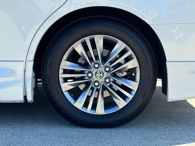 TOYOTA ALPHARD HYBRID