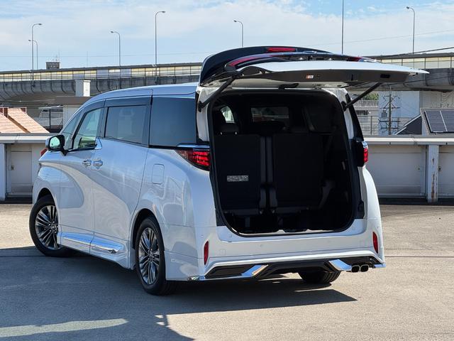 TOYOTA ALPHARD HYBRID