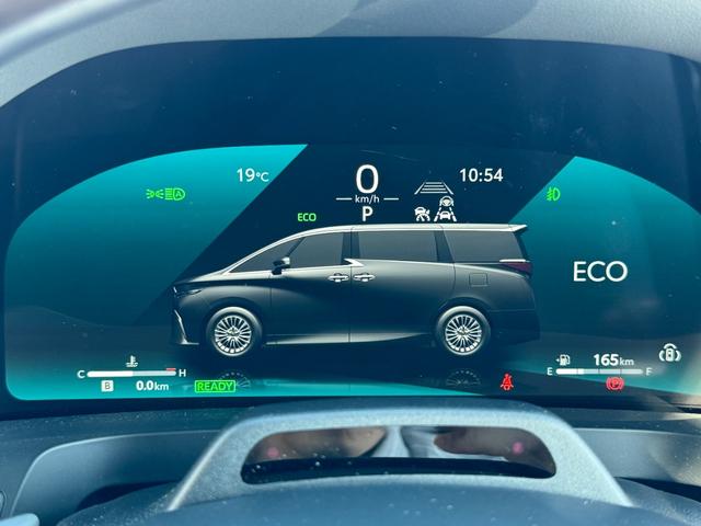 TOYOTA ALPHARD HYBRID