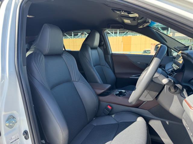 ハリアーハイブリッド Z レザーパッケージ モデリスタエアロ 4本出マフラー 12.3型JBLナビ パノラミックビューモニター デジタルミラー パワーバックドア ETC2.0 ステアリングヒータ シートヒーター&クーラー HUD パワーシート(42枚目)