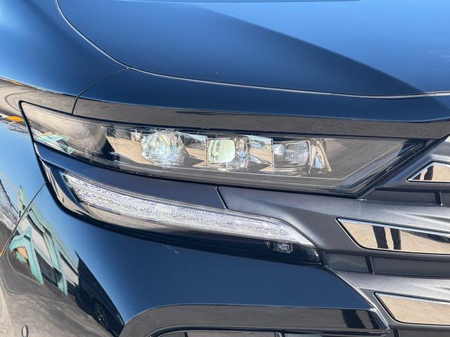 ヴェルファイアハイブリッド エグゼクティブラウンジ　茶内装　モデリスタエアロ　ＪＢＬ　後席モニター　デジタルインナーミラー　パノラミックビューモニター　ムーンルーフ　　両側パワースライドドア　アドバンスドパーク　ブラインドスポットモニター　純正１９ＡＷ（15枚目）