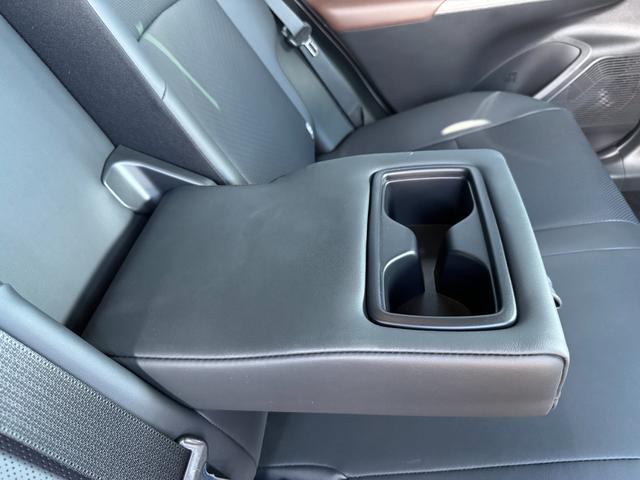 ハリアーハイブリッド Z レザーパッケージ 全周囲カメラ デジタルミラー PHEVグリル 純正12.3インチJBLナビ フルセグTV ブラインドスポットモニター ベンチレーション ステアリングヒーター ETC2.0 レーダークルーズコントロール(71枚目)