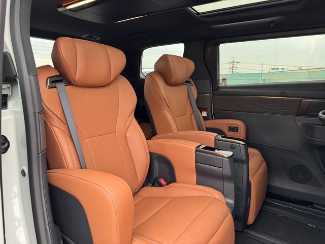 ヴェルファイアハイブリッド Z プレミア 茶内装 左右独立ムーンルーフ デジタルインナーミラー 純正14型DA 後席モニター パノラミックビューモニター ブラインドスポットモニター スペアタイヤ 置くだけ充電 パワーバックドア ETC2.0(39枚目)