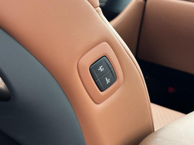 ヴェルファイアハイブリッド Z プレミア 茶内装 左右独立ムーンルーフ デジタルインナーミラー 純正14型DA 後席モニター パノラミックビューモニター ブラインドスポットモニター スペアタイヤ 置くだけ充電 パワーバックドア ETC2.0(71枚目)