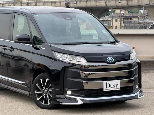 TOYOTA NOAH HYBRID S-Z