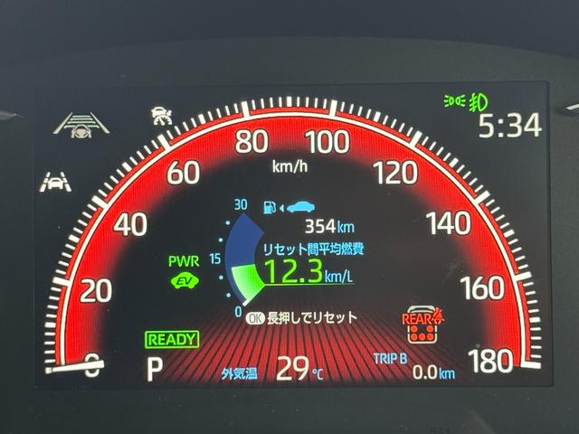 TOYOTA NOAH HYBRID S-Z