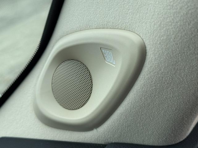 【ＪＢＬプレミアムサウンドシステム】ＪＢＬプレミアムサウンドシステムです！高音質ですのでドライブが楽しくなること間違いなしです！音割れも少ないので聞いていても楽しく音楽をお聞きできます！　Ｄｕｘ清須店