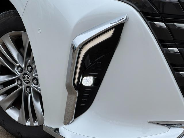 TOYOTA ALPHARD HYBRID Z