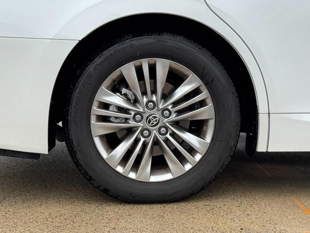 TOYOTA ALPHARD HYBRID Z