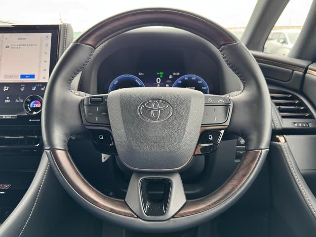 TOYOTA ALPHARD HYBRID Z