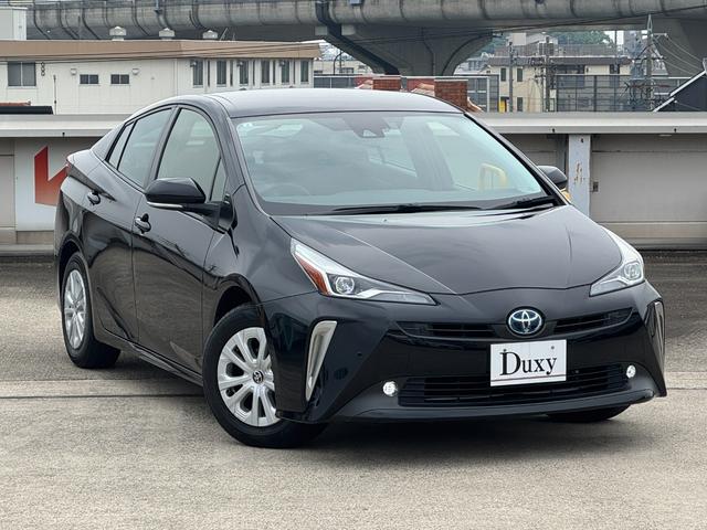 プリウス ＳセーフティプラスＩＩ　８インチディスプレイオーディオナビ　バックカメラ　ブラインドスポットモニター　スペアタイヤ　アクセサリーコンセント　トヨタセーフティーセンス　レーダークルーズコントロール　ＥＴＣ　１５アルミホイール（7枚目）