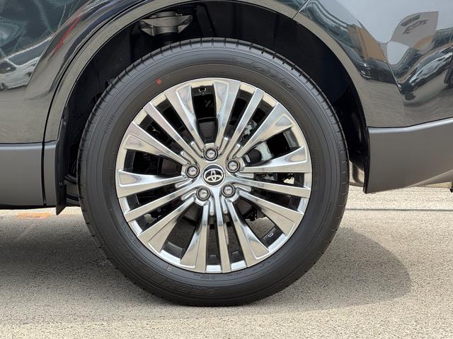 ハリアーハイブリッド Z レザーパッケージ 黒内装 デジタルミラー 12.3JBLサウンドナビ フルセグTV パノラミックビューモニター ブラインドスポットモニター パワーバックドア シートヒーター&クーラー ETC2.0 スペアタイヤ HUD(18枚目)