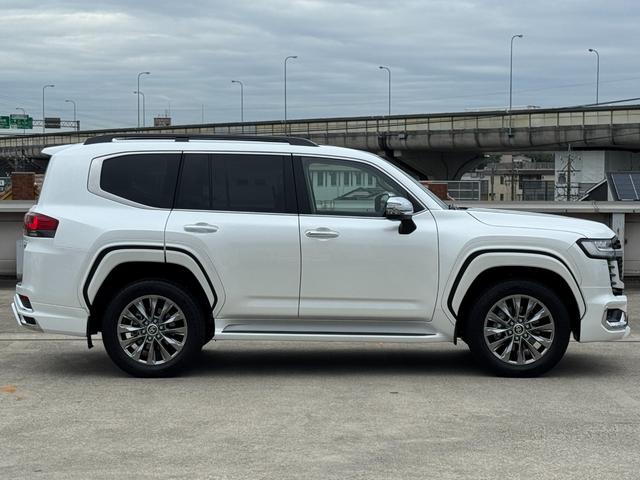 ランドクルーザー ZX モデリスタエアロ GRグリル リアエンター クールBOX 電動デフロック 寒冷地仕様 パノラミックビューモニター ブラインドスポットモニター 純正12.3型JBLナビ フルセグTVブラックルーフレール(19枚目)