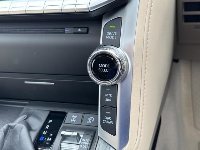 ランドクルーザー ZX モデリスタエアロ GRグリル リアエンター クールBOX 電動デフロック 寒冷地仕様 パノラミックビューモニター ブラインドスポットモニター 純正12.3型JBLナビ フルセグTVブラックルーフレール(59枚目)