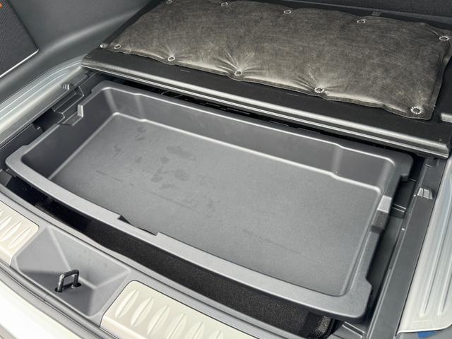 ハリアーハイブリッド Z レザーパッケージ 全周囲カメラ 12.3型JBLナビ デジタルミラー ブラインドスポットモニター パワーバックドア アクセサリーコンセント レーダークルーズコントロール ETC2.0 ヘッドアップディスプレイ ドラレコ(42枚目)